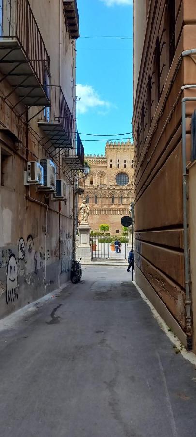 Suite Alla Cattedrale Palermo Exterior photo